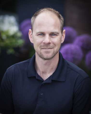 Craig Cole – Sales/Design